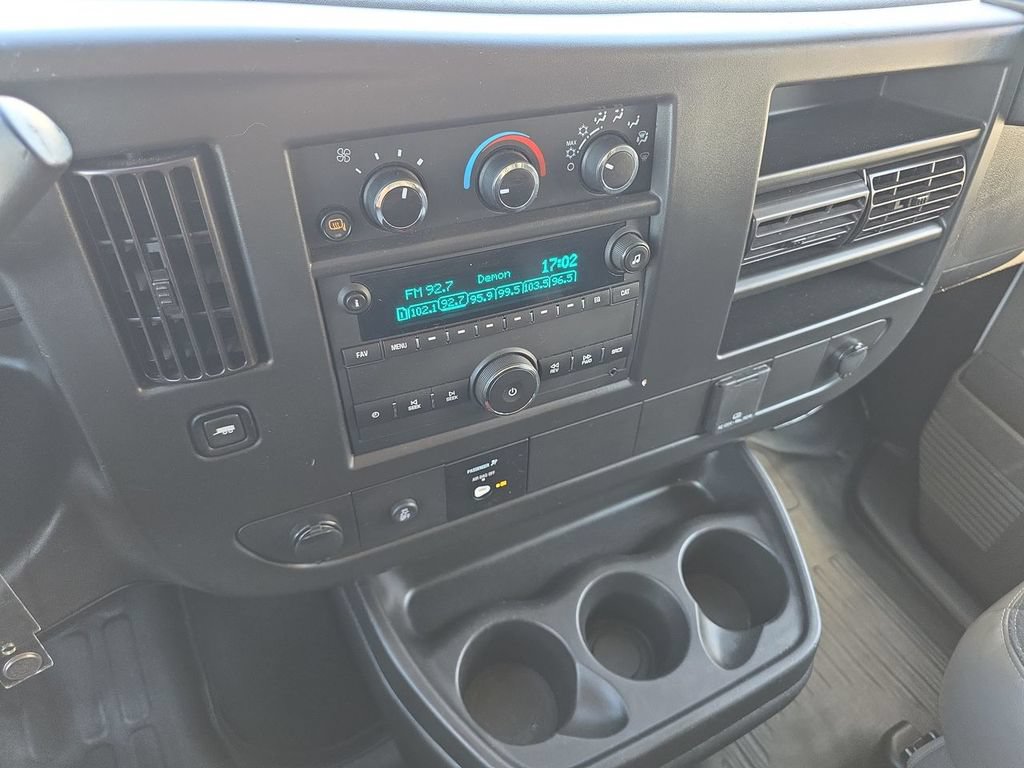 Used 2024 GMC Savana 2500 w/ Driver Convenience Package RWD image 13