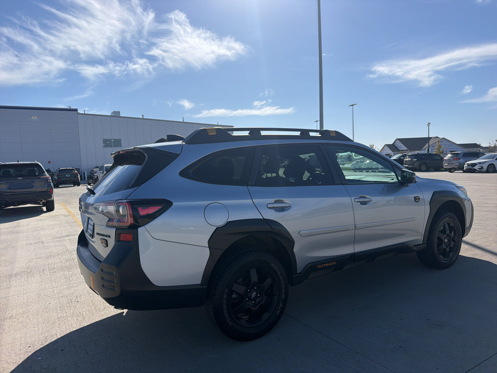Used 2023 Subaru Outback Wilderness AWD/4WD image 5