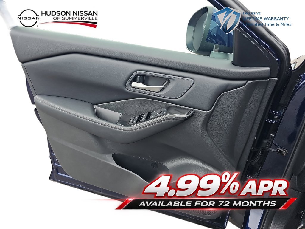 Used 2026 Nissan Rogue SV FWD image 27