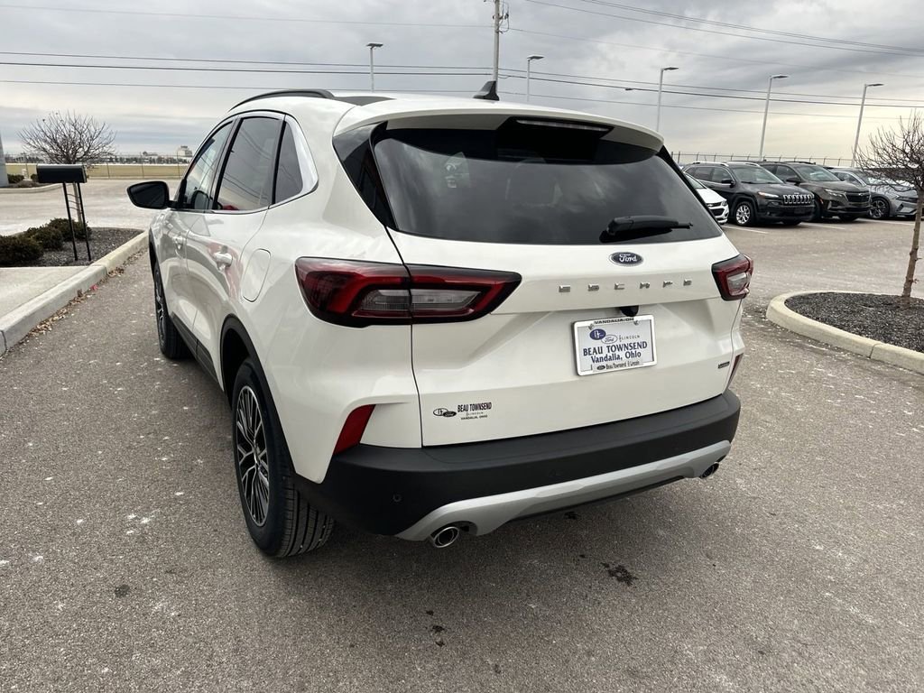 New 2025 Ford Escape SE image 5