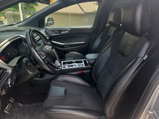 Used 2022 Ford Edge ST w/ Equipment Group 401A AWD/4WD image 12