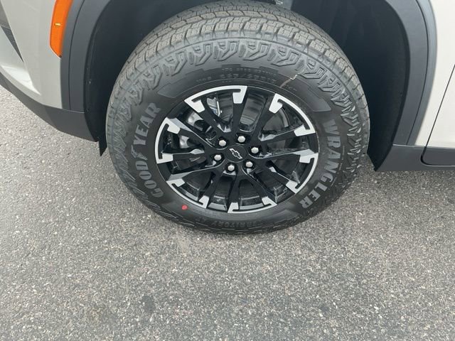 New 2026 Chevrolet Traverse Z71 w/ Driver Confidence Package image 9