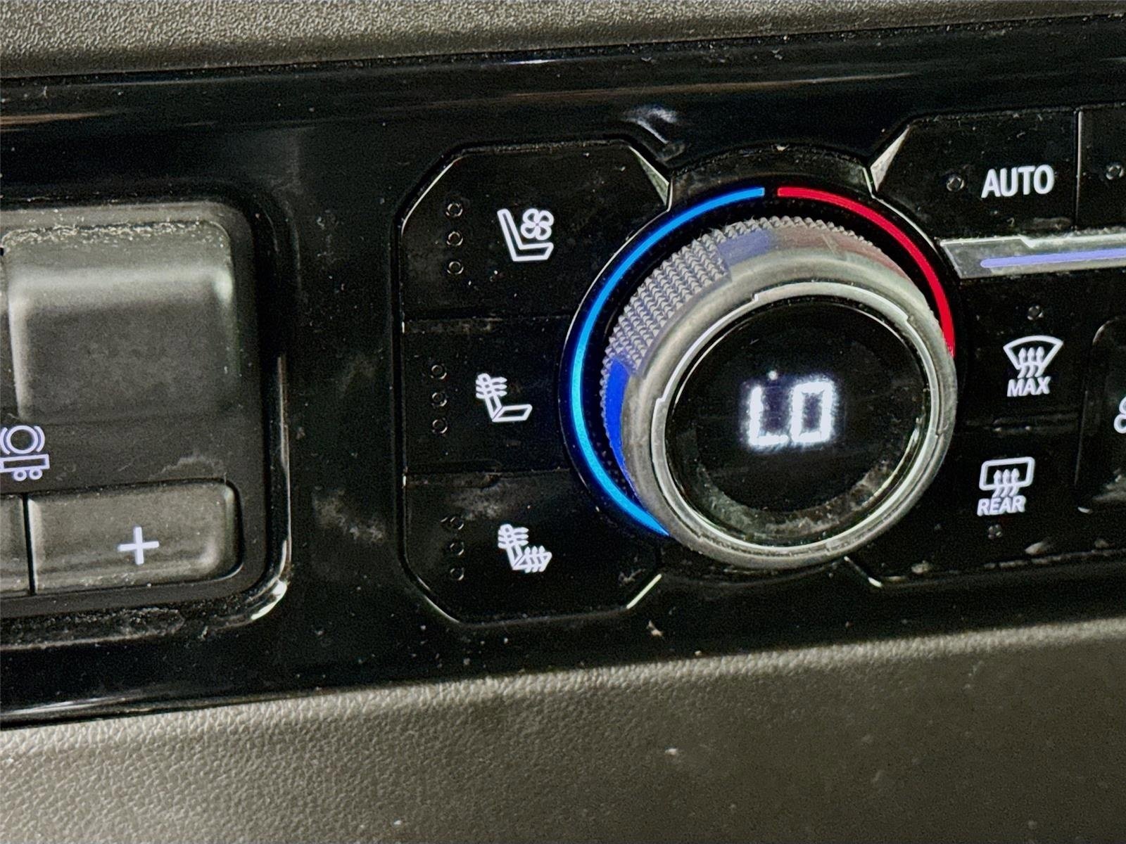 Certified 2024 Chevrolet Silverado 2500 LTZ w/ LTZ Premium Package AWD/4WD image 21