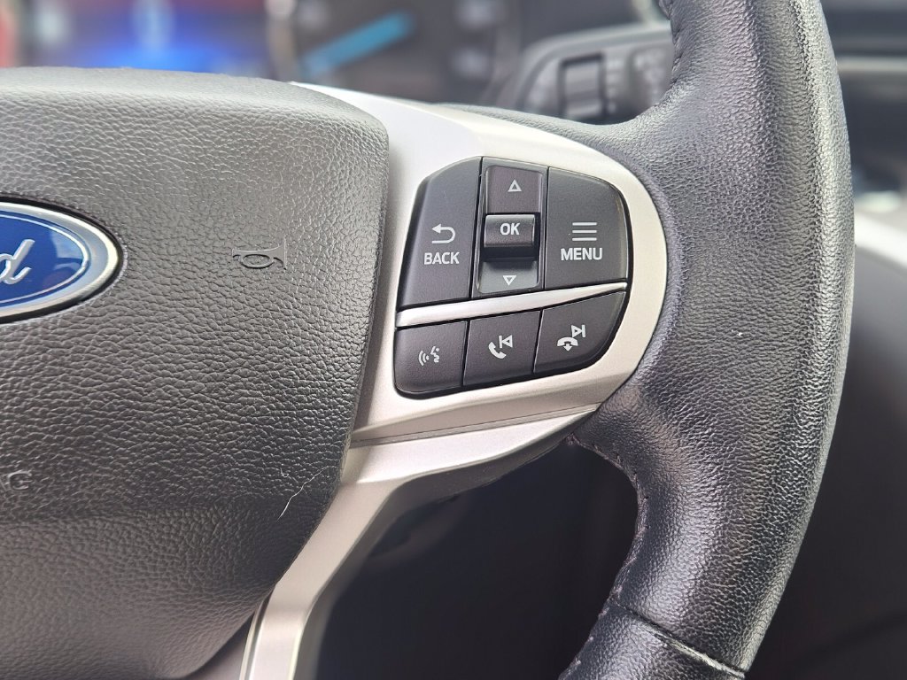 Certified 2023 Ford Explorer XLT w/ Equipment Group 202A AWD/4WD image 31
