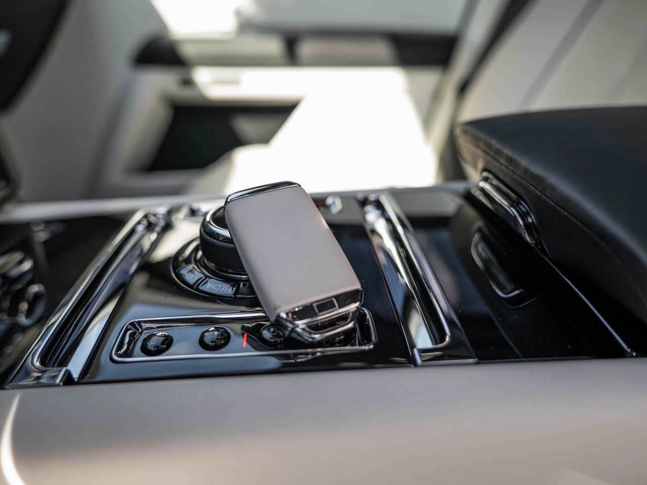 Used 2022 Rolls-Royce Ghost image 15