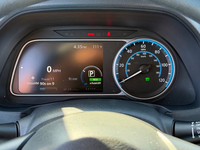 Certified 2025 Nissan Leaf S FWD image 15
