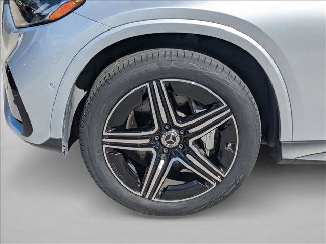 Used 2024 Mercedes-Benz GLC 300 4MATIC image 13
