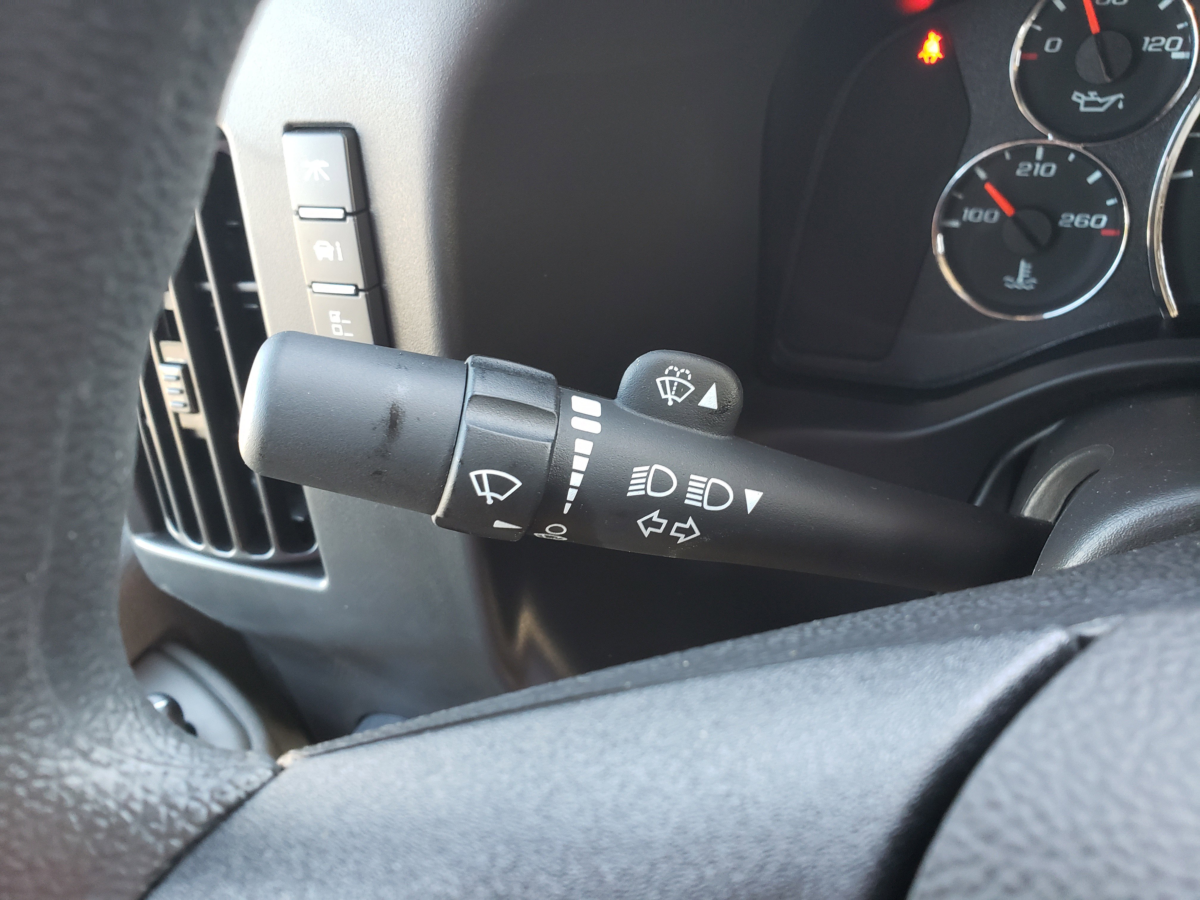 New 2025 Chevrolet Express 2500 Extended w/ Driver Convenience Package image 20