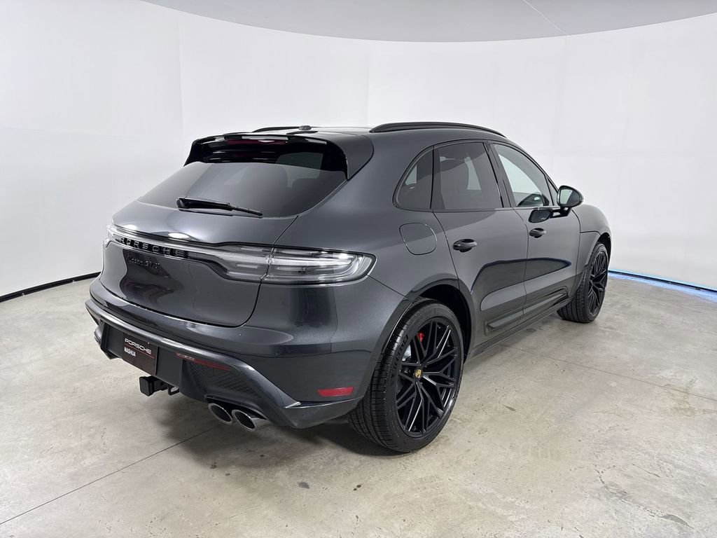 New 2026 Porsche Macan GTS AWD/4WD image 7