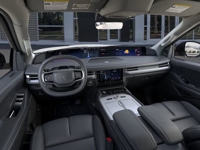 New 2026 Lincoln Navigator Premiere image 9