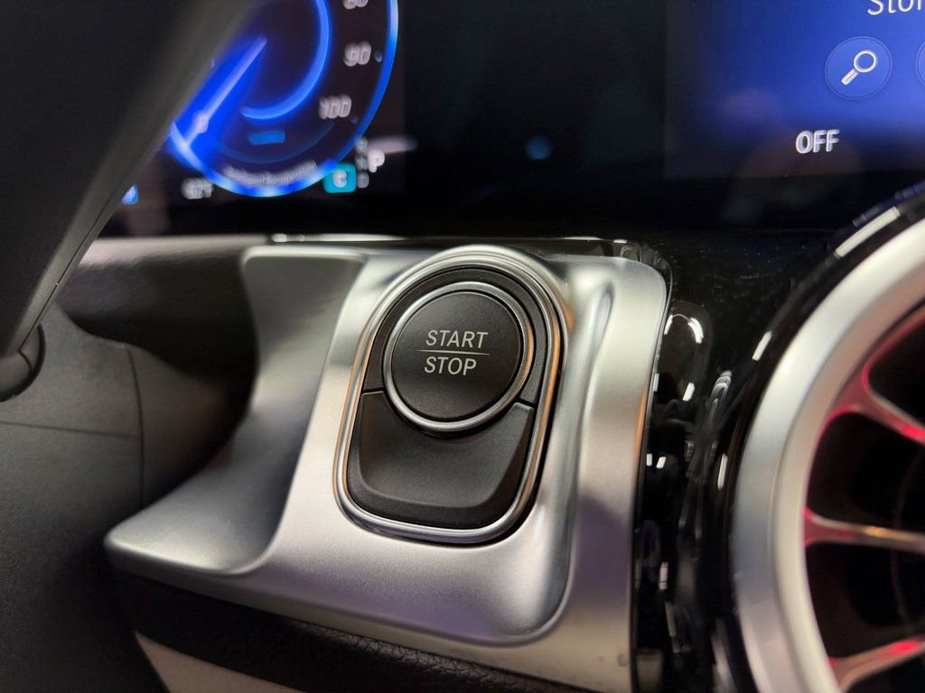 Certified 2024 Mercedes-Benz EQB 350 4MATIC SUV image 15