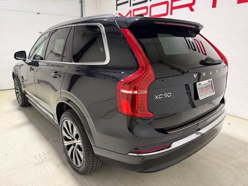 Used 2024 Volvo XC90 B5 Core w/ Protection Package Premier AWD/4WD image 8