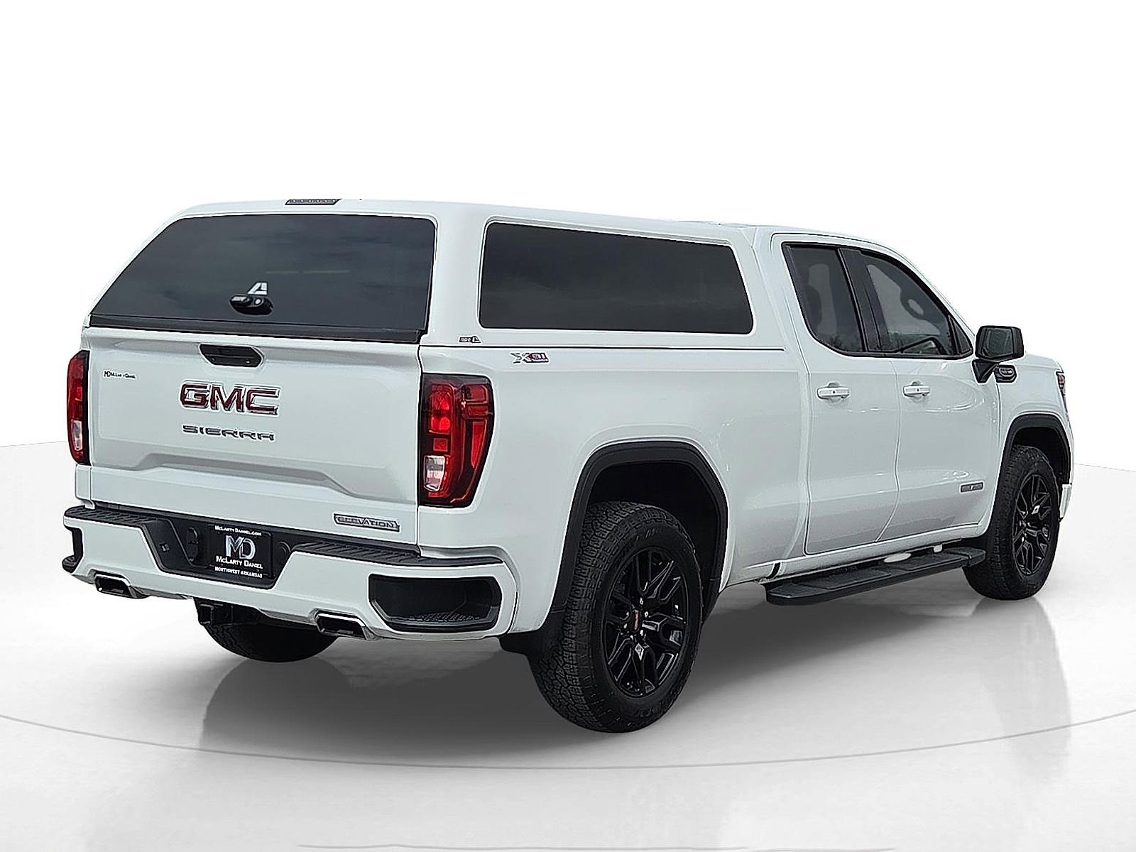 Used 2020 GMC Sierra 1500 Elevation w/ Elevation Value Package image 5
