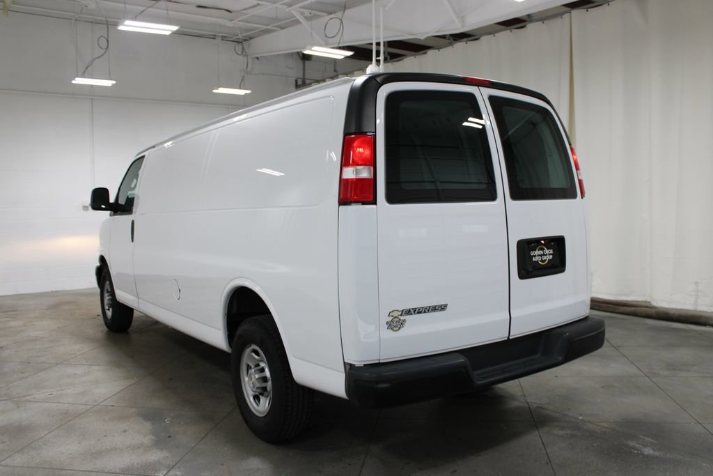 Used 2021 Chevrolet Express 2500 Extended w/ Driver Convenience Package image 48