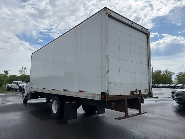 Used 2022 Ford F750 2WD Regular Cab Super Duty image 14