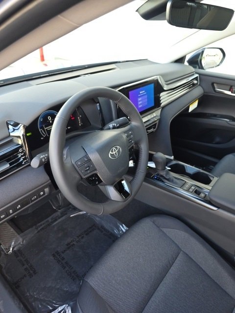 New 2026 Toyota Camry LE image 5