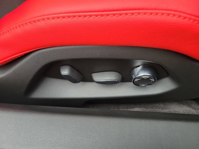 New 2026 Chevrolet Corvette Stingray w/ Z51 Performance Package image 9