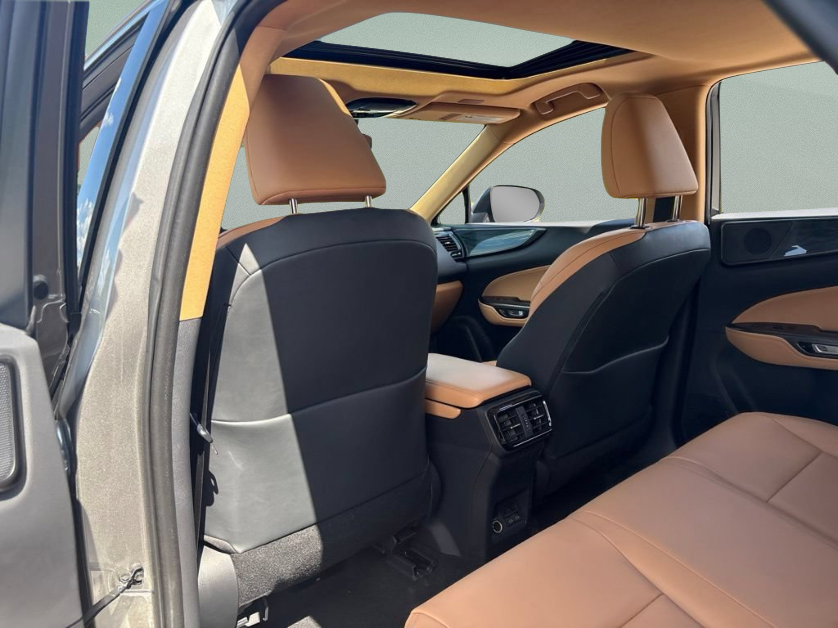 Used 2024 Lexus NX 250 FWD w/ Cold Area Package image 22