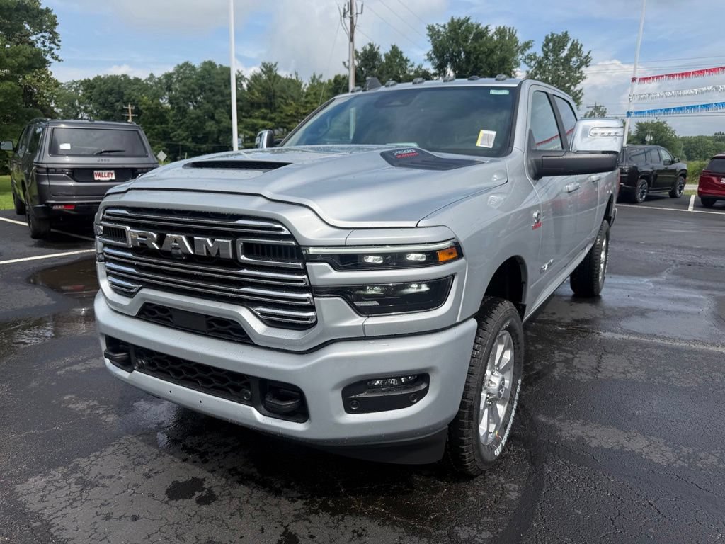 New 2026 RAM 2500 Laramie AWD/4WD image 8