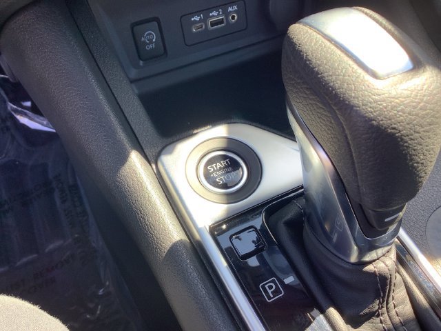 Used 2024 Nissan Sentra SV w/ All-Weather Package FWD image 16