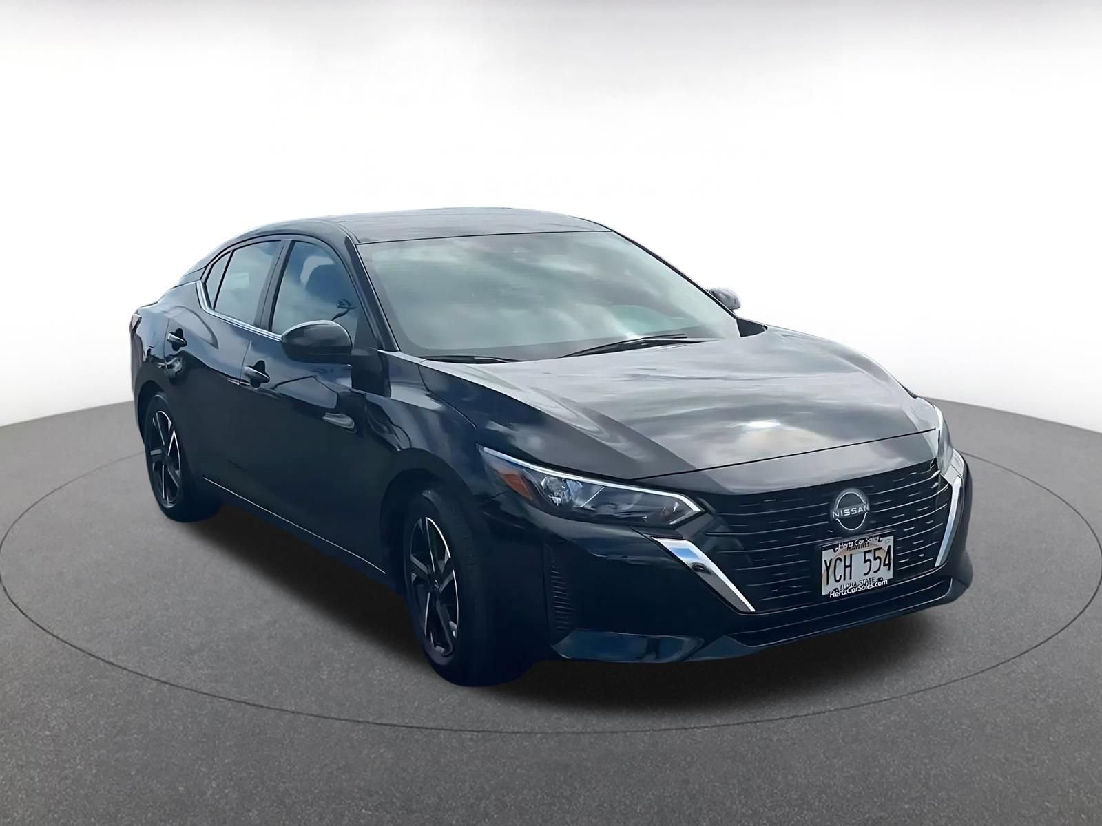 Used 2025 Nissan Sentra SV FWD image 3