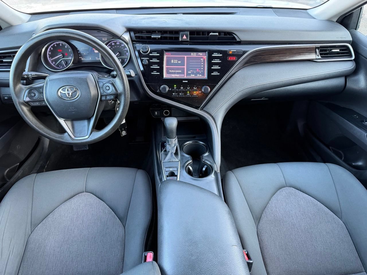 Used 2020 Toyota Camry LE AWD/4WD image 11