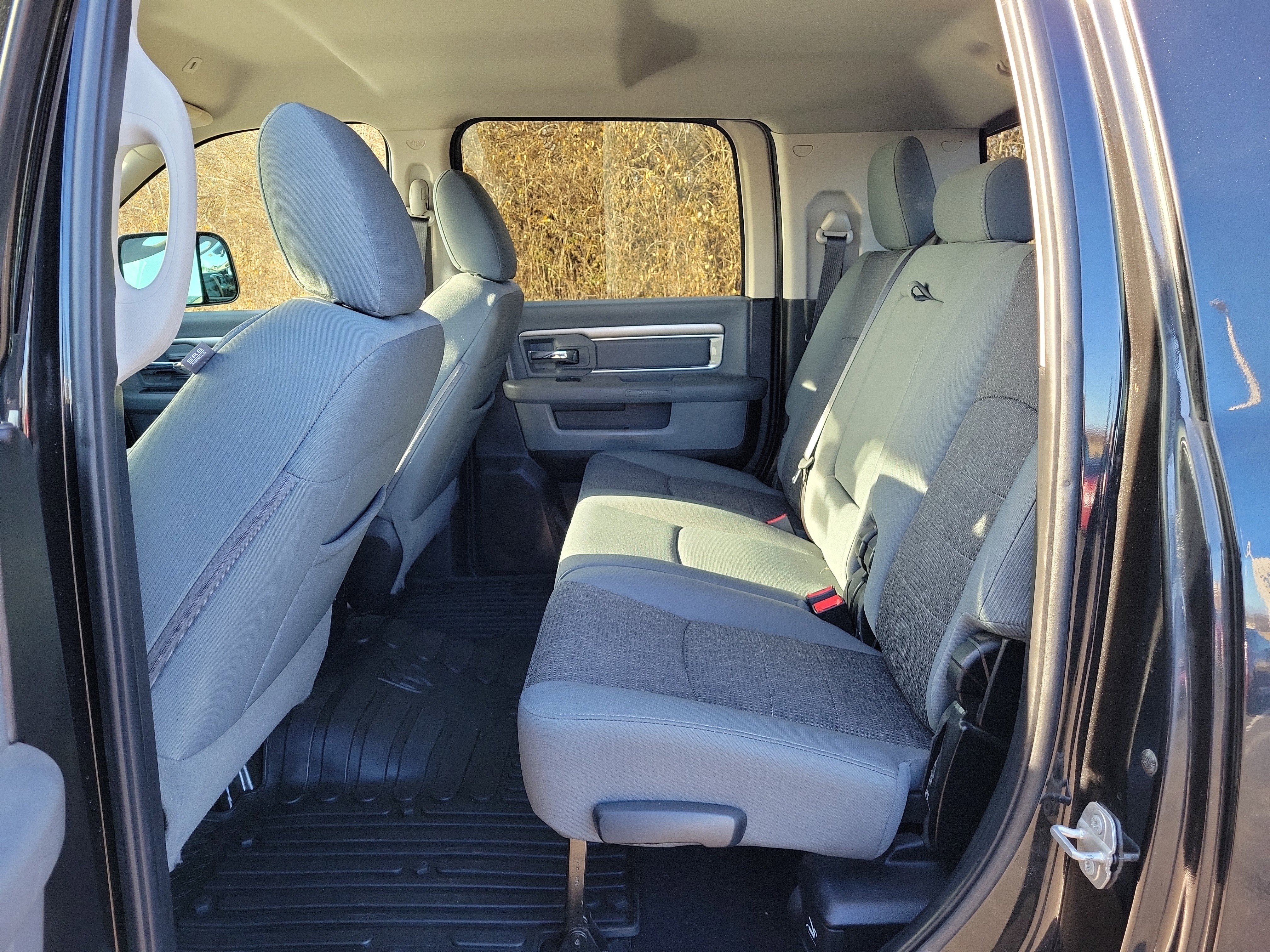 Used 2017 RAM 2500 Big Horn w/ Sport Appearance Group image 11