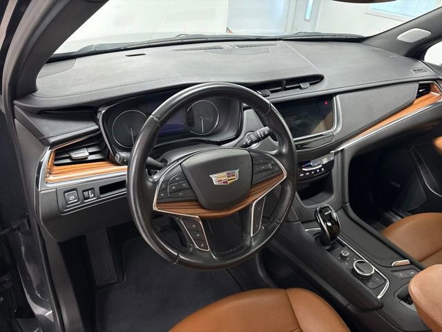 Used 2022 Cadillac XT5 Premium Luxury image 14
