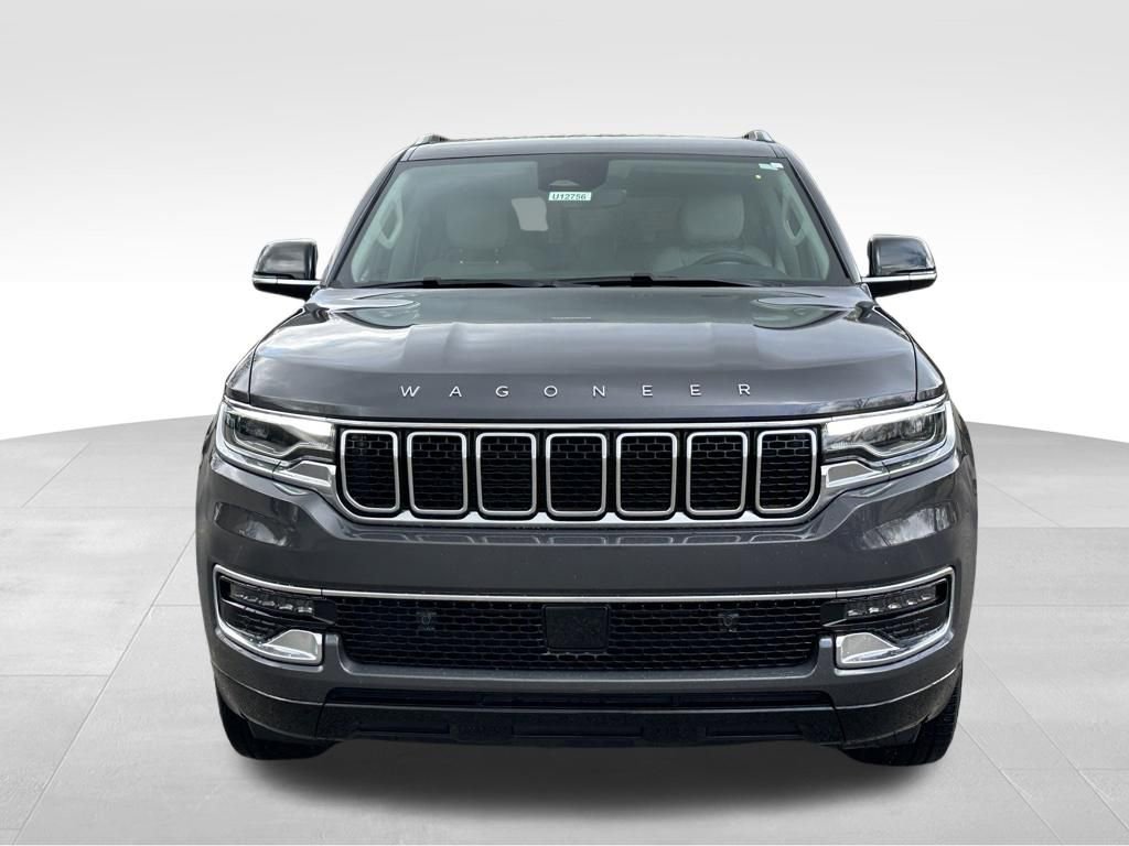 Used 2024 Jeep Wagoneer 4WD image 4