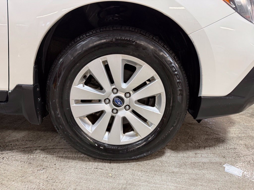Used 2019 Subaru Outback 2.5i Premium AWD/4WD image 36