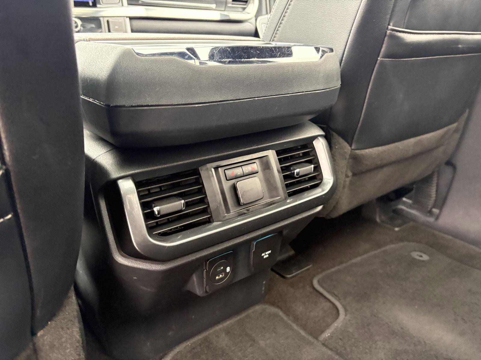 Used 2022 Ford F150 Lariat w/ Equipment Group 502A High AWD/4WD image 19