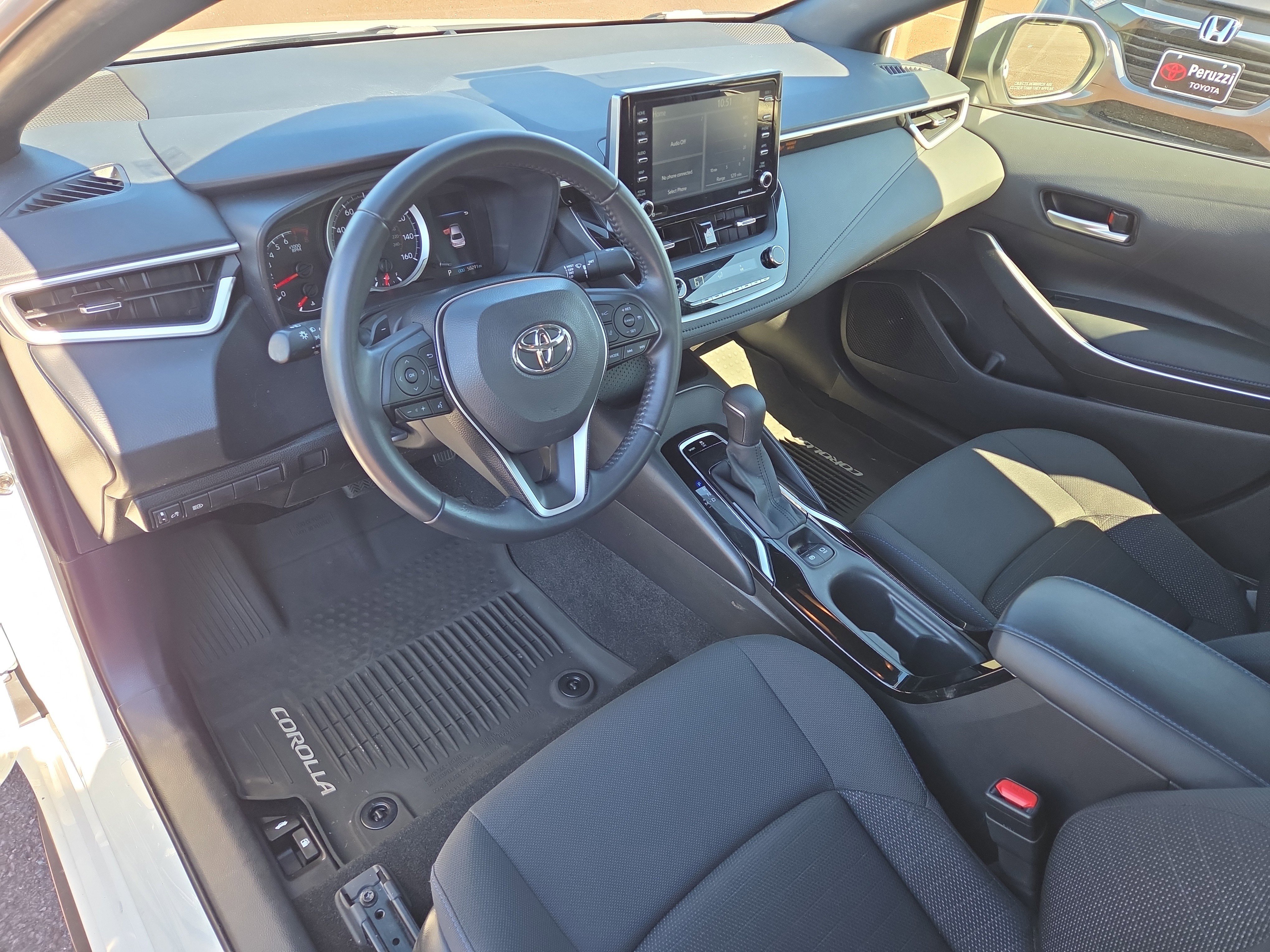 Certified 2021 Toyota Corolla SE w/ SE Premium Package FWD image 15
