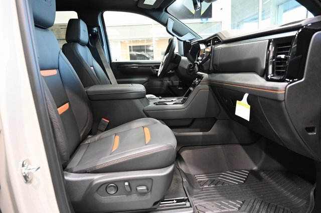 New 2026 GMC Sierra 2500 AT4 w/ AT4 Premium Plus Package image 13