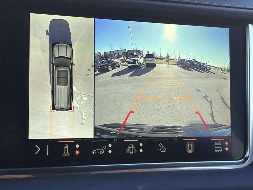 Used 2024 GMC Yukon XL Denali Ultimate image 36