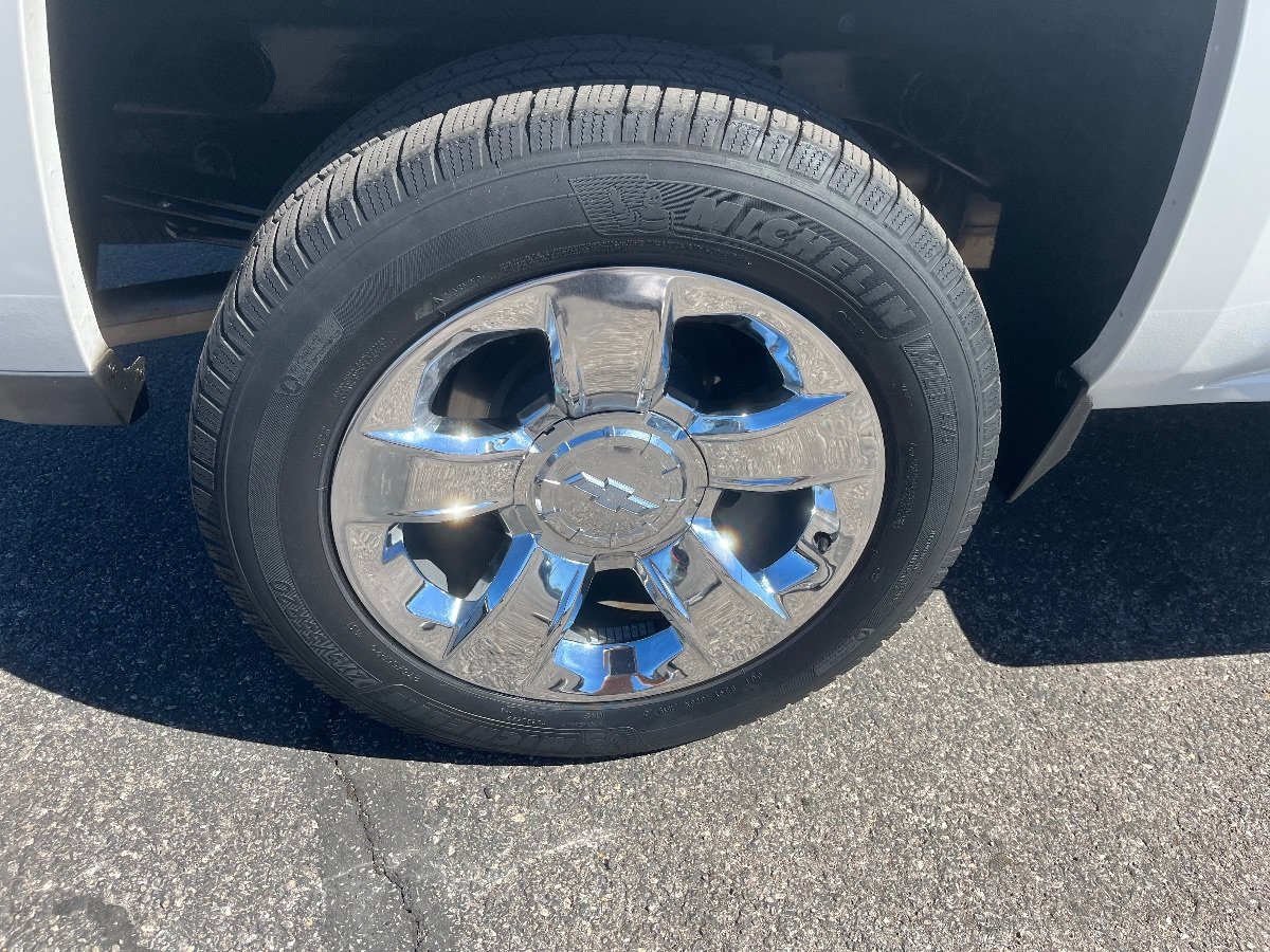 Used 2016 Chevrolet Silverado 1500 LTZ w/ Sport Package AWD/4WD image 43