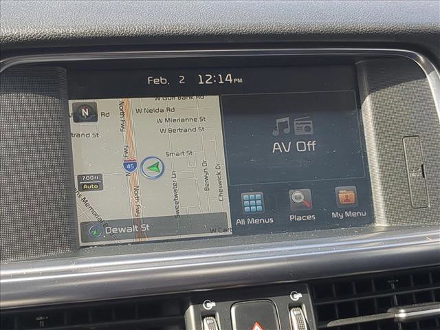 Used 2017 Kia Optima EX w/ Premium Package image 13