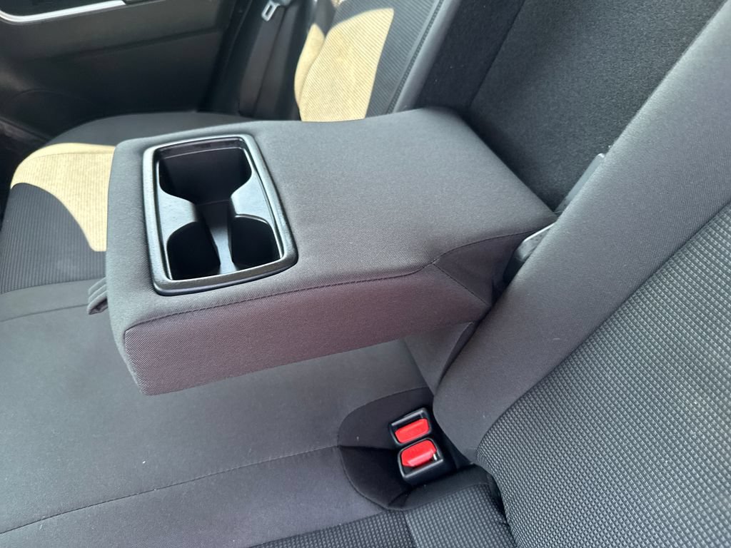 Used 2023 Toyota RAV4 LE AWD/4WD image 35