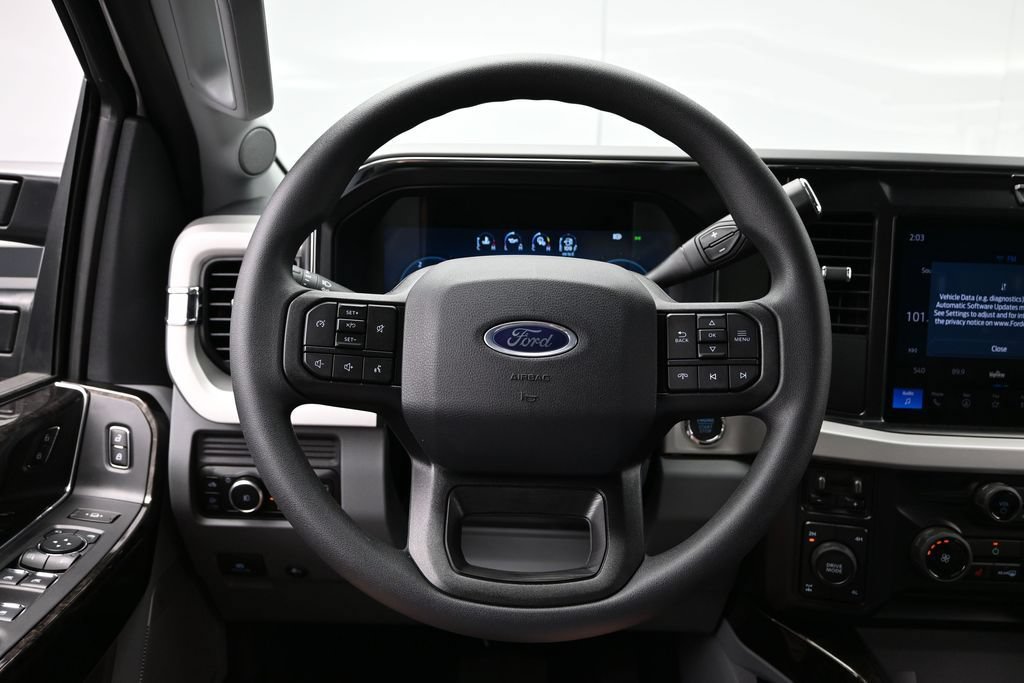 New 2026 Ford F250 XLT w/ XLT Premium Package AWD/4WD image 26