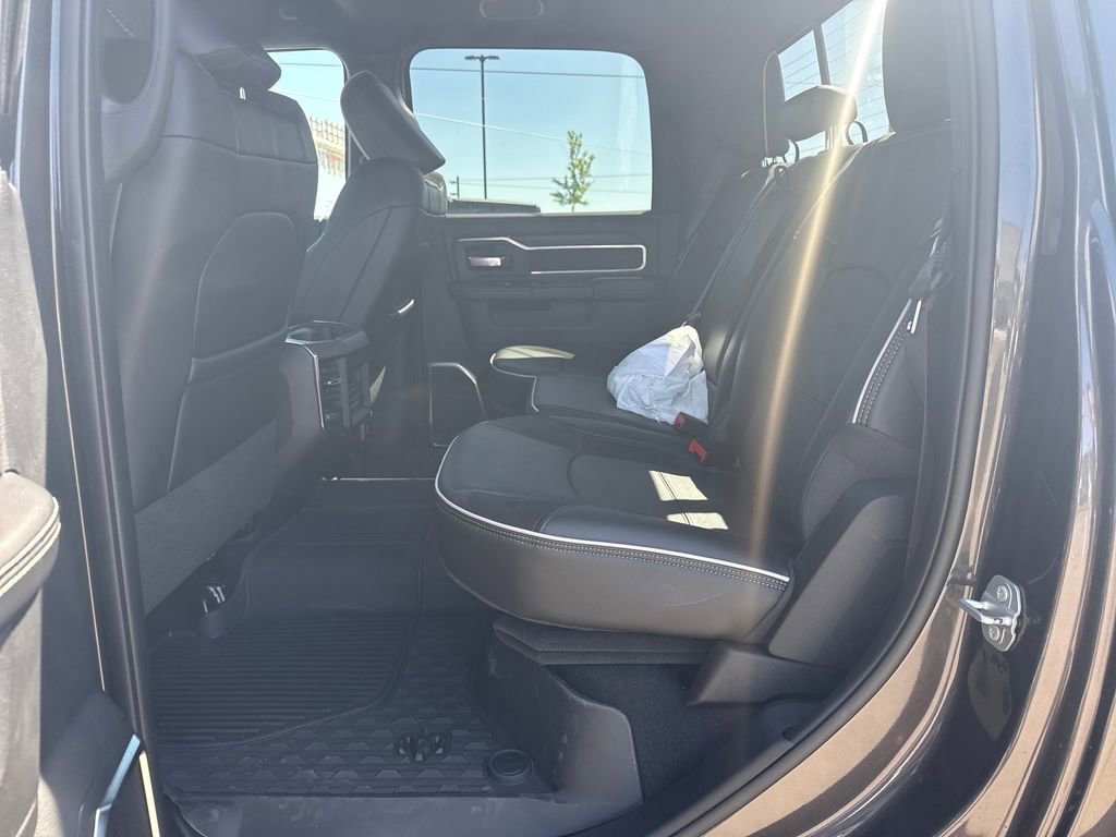 New 2026 RAM 2500 Laramie AWD/4WD image 26