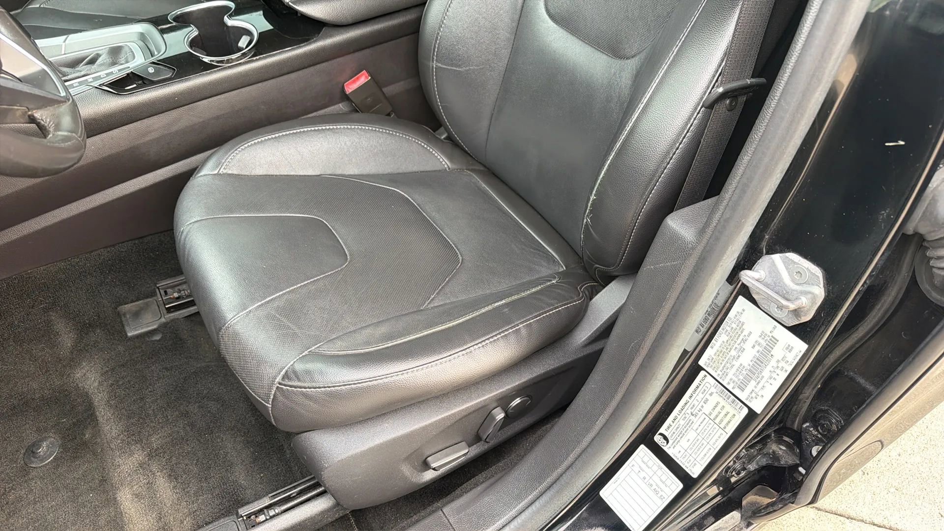 Used 2016 Ford Fusion Titanium FWD image 85