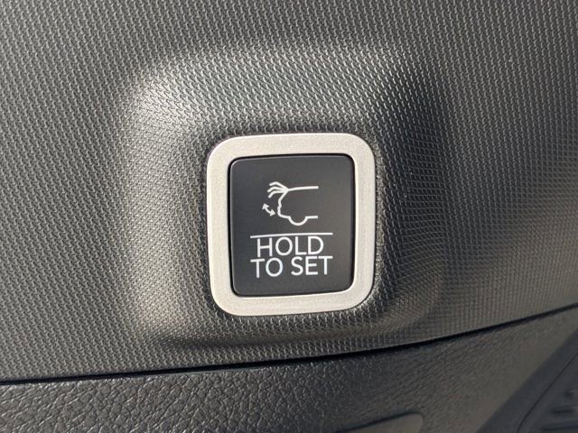 New 2026 Jeep Grand Cherokee Limited w/ Limited Altitude Package image 13