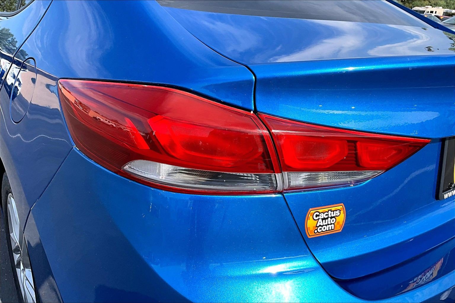 Used 2017 Hyundai Elantra SE FWD image 29