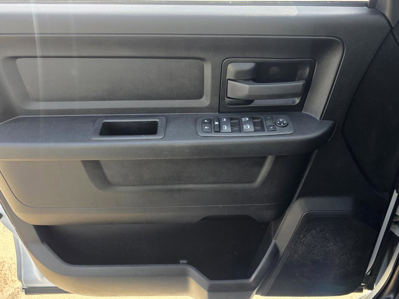 Used 2022 RAM 3500 Tradesman image 10