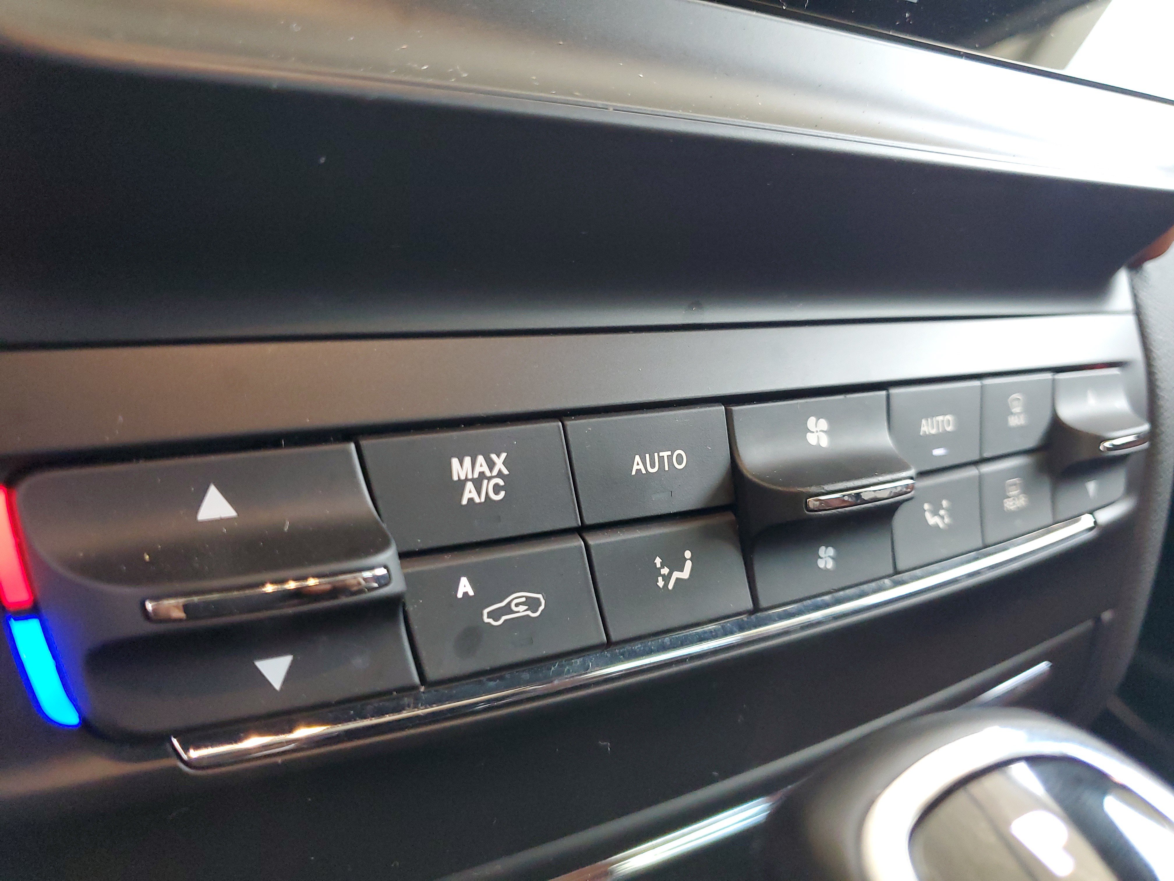 Used 2022 Maserati Ghibli Modena RWD image 28