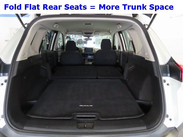Used 2023 Nissan Rogue SV image 33