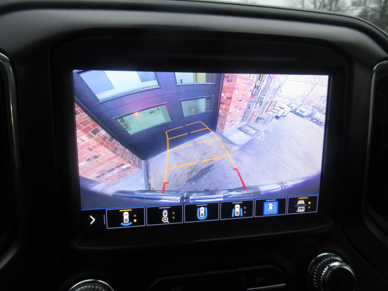 Used 2020 GMC Sierra 1500 AT4 image 31