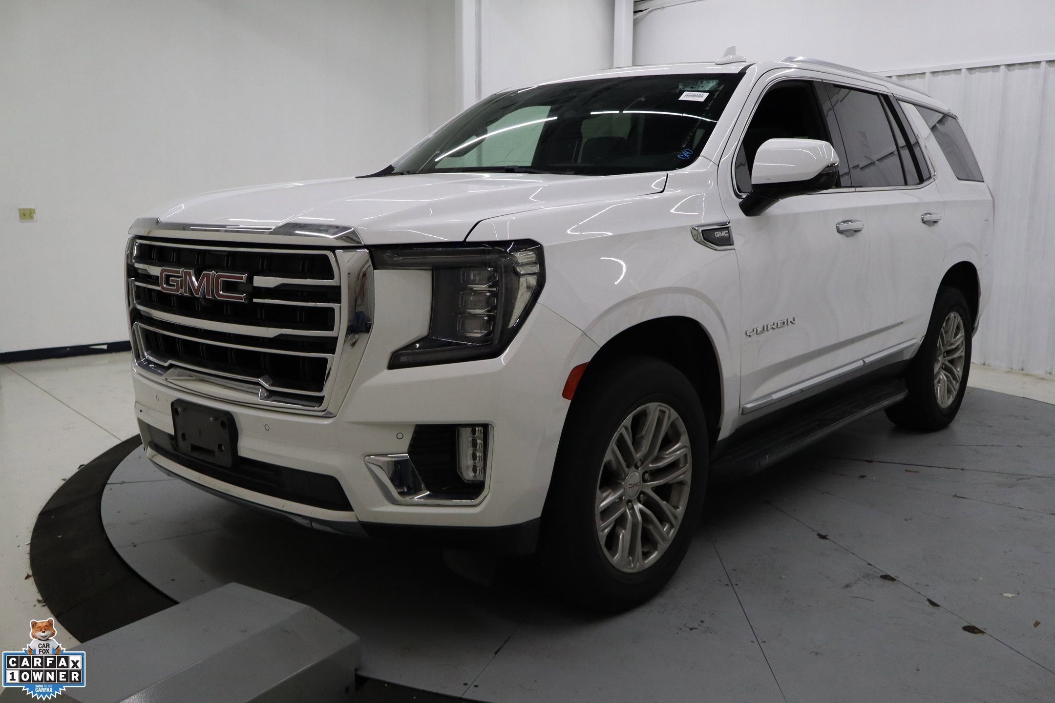 Used 2021 GMC Yukon SLT w/ SLT Premium Package image 8