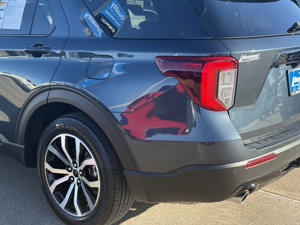 Used 2023 Ford Explorer ST-Line w/ Class IV Trailer Tow Package image 13