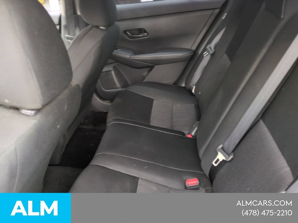 Used 2024 Nissan Sentra SV FWD image 15