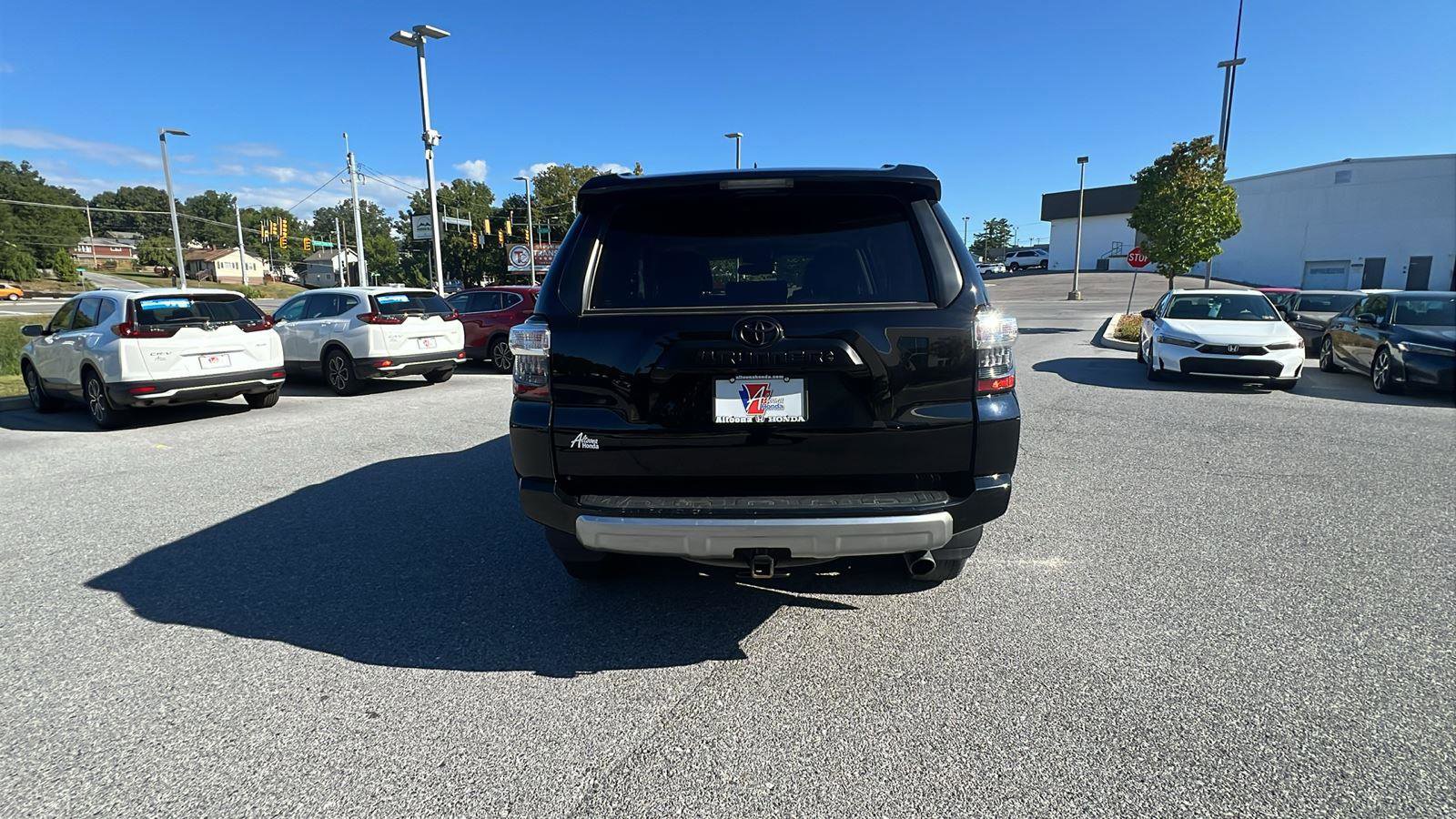 Used 2023 Toyota 4Runner TRD Off-Road Premium w/ Off Road Premium Plus Package image 6